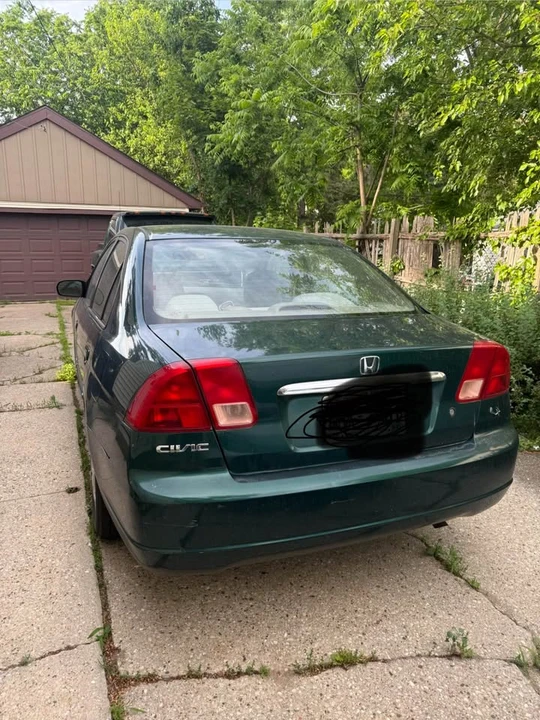 2002 Honda Civic 7th Gen - Image 2 of 5