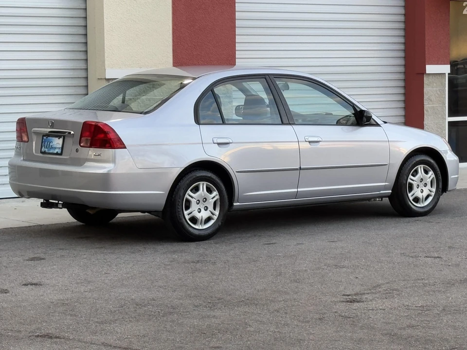 2002 Honda Civic 7th Gen - Image 9 of 31