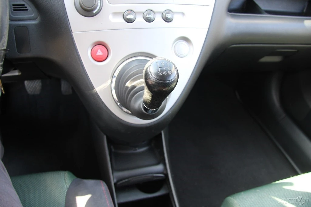 2002 Honda Civic 7th Gen - Image 18 of 21