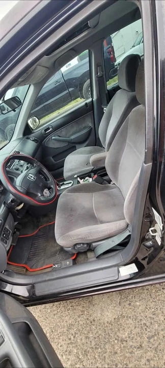 2002 Honda Civic 7th Gen - Image 6 of 7