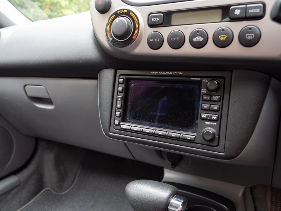 2002 Honda Insight 1st Gen - Image 23 of 31