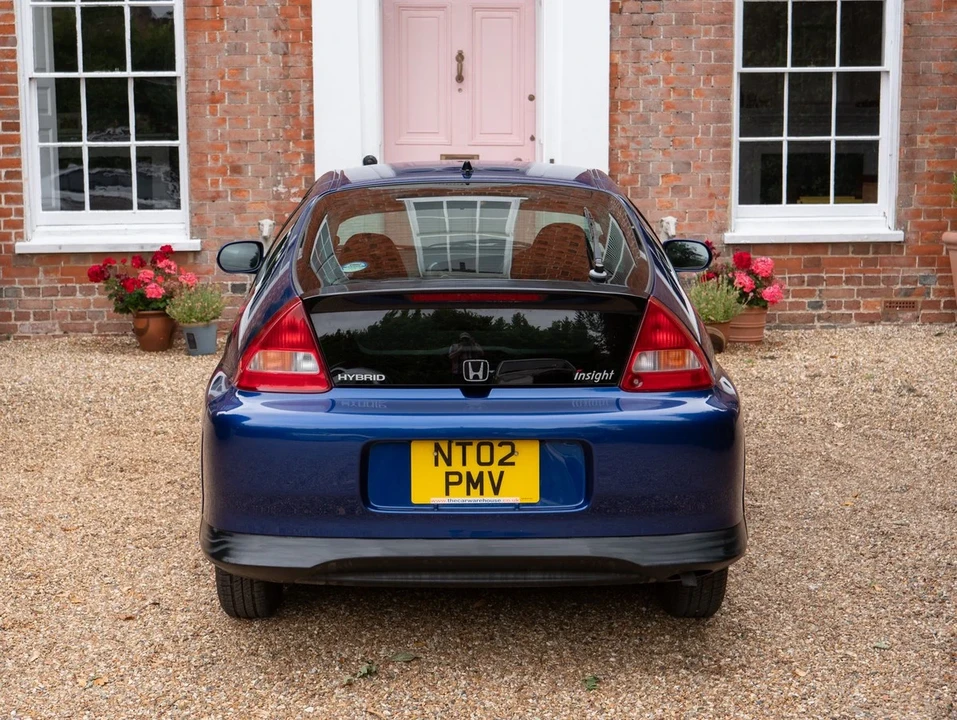 2002 Honda Insight 1st Gen - Image 13 of 31