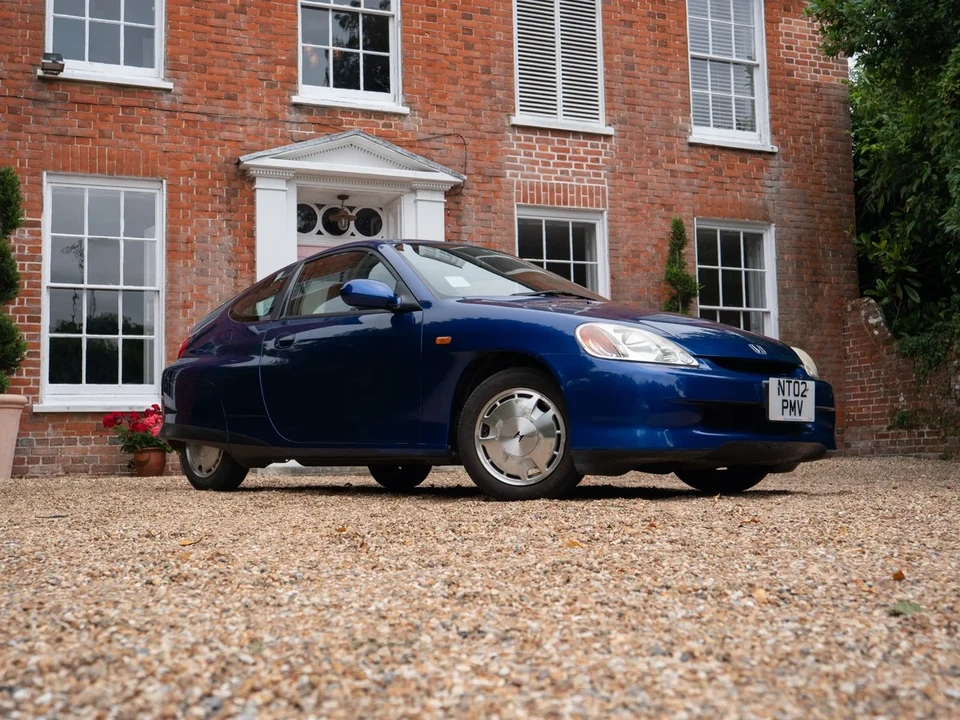 2002 Honda Insight 1st Gen - Image 5 of 31