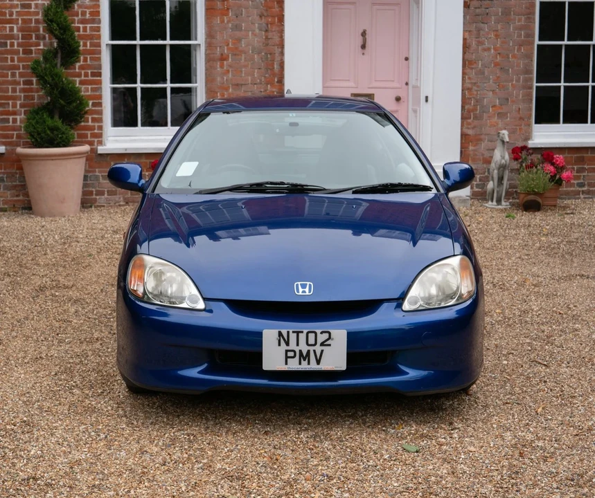 2002 Honda Insight 1st Gen - Image 2 of 31