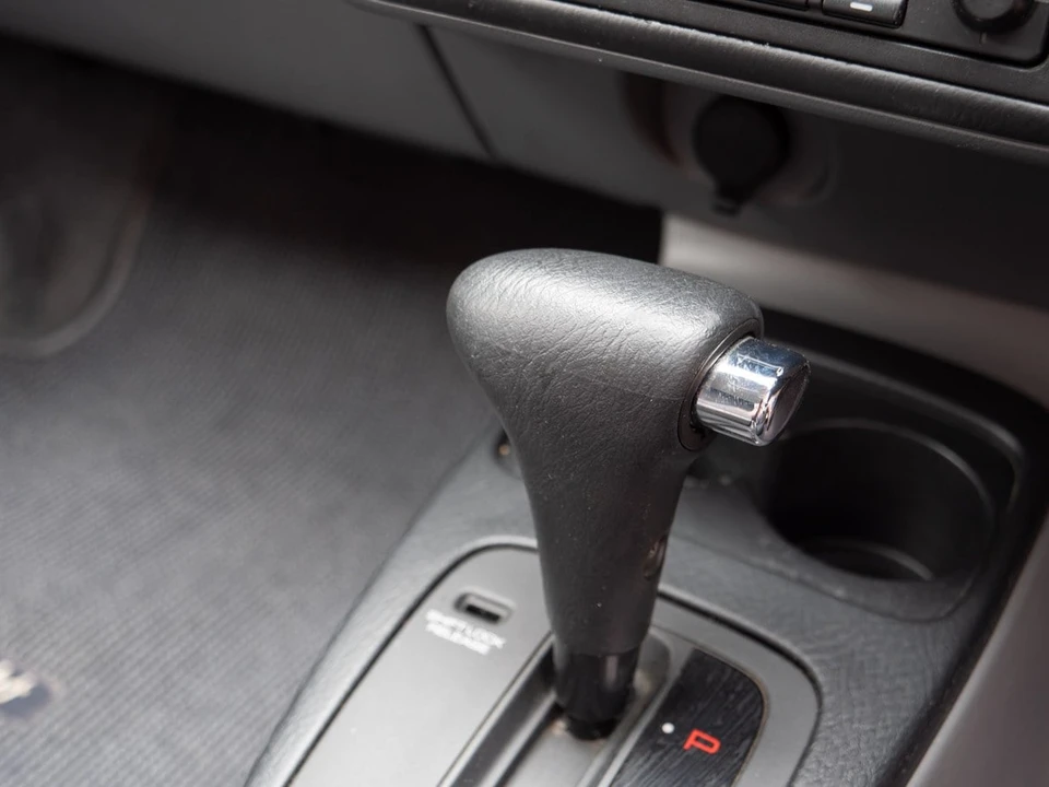 2002 Honda Insight 1st Gen - Image 22 of 31
