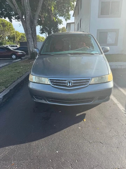 2002 Honda Odyssey - Image 4 of 5
