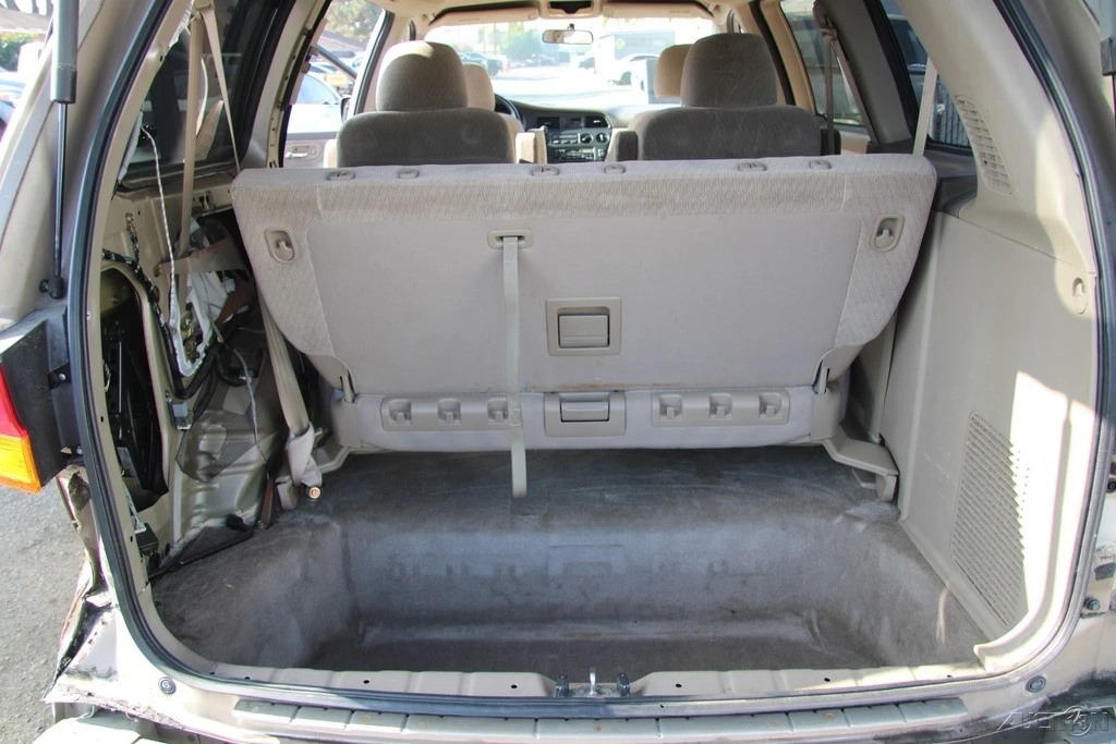 2002 Honda Odyssey - Image 18 of 21