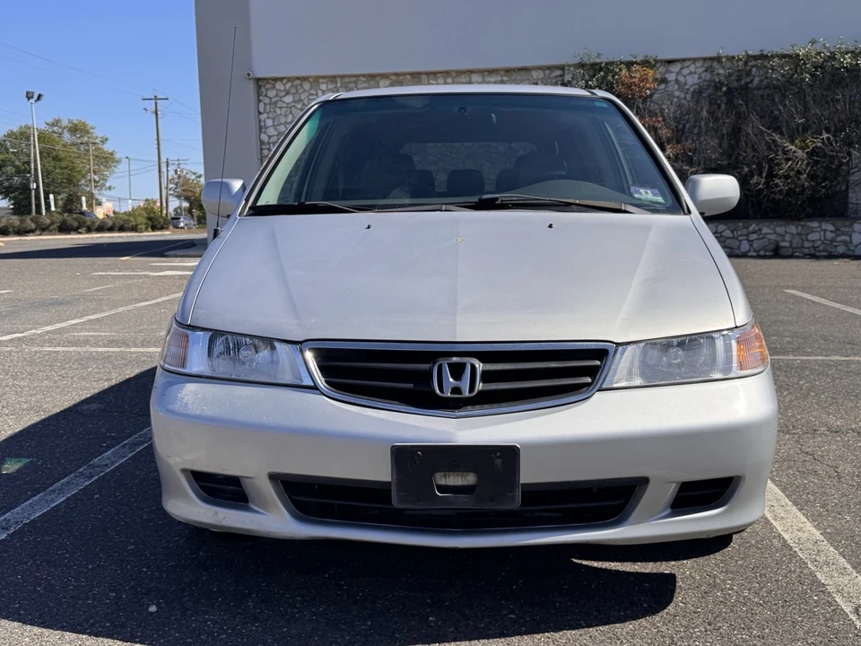 2002 Honda Odyssey - Image 17 of 21