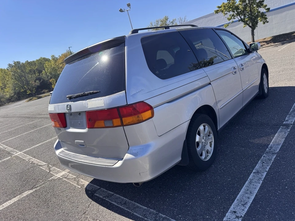 2002 Honda Odyssey - Image 12 of 21