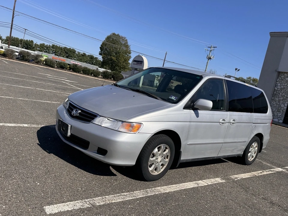2002 Honda Odyssey - Image 3 of 21