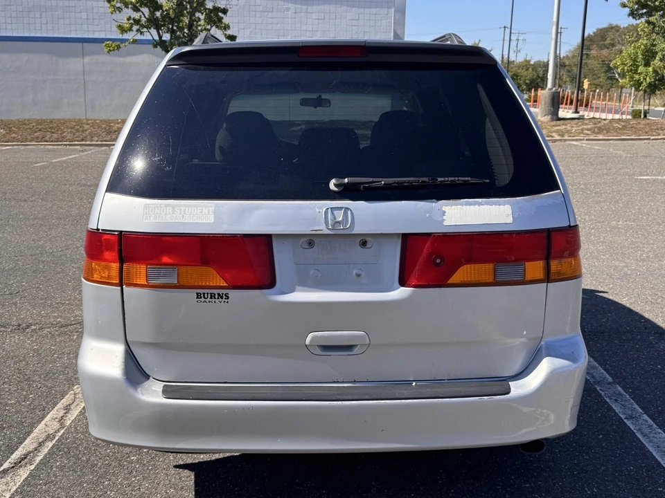 2002 Honda Odyssey - Image 10 of 21