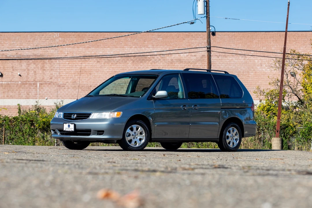 2002 Honda Odyssey - Image 2 of 31