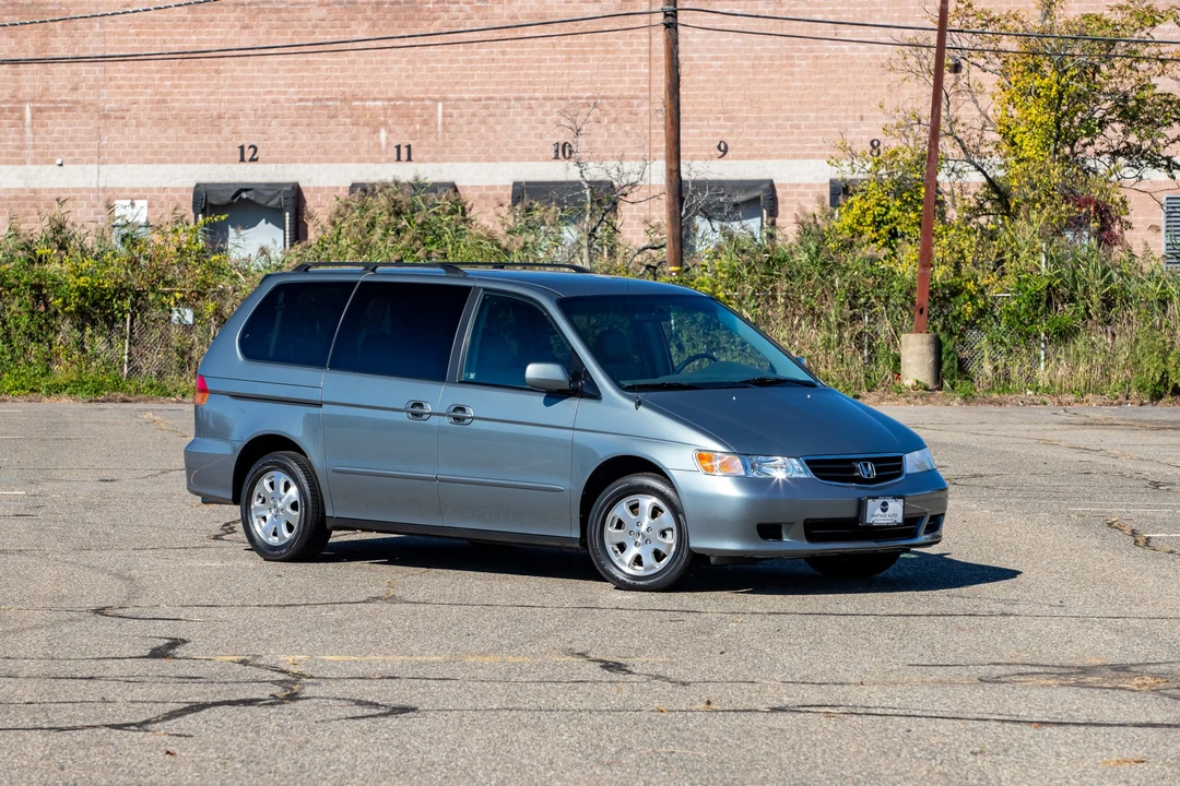 2002 Honda Odyssey - Image 11 of 31