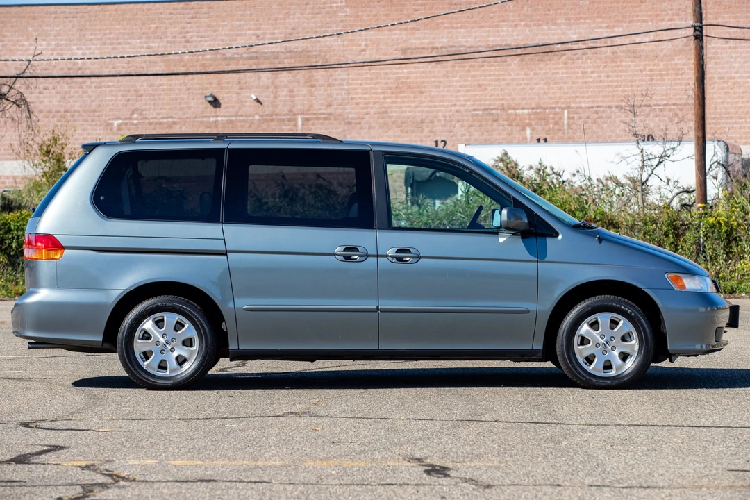 2002 Honda Odyssey - Image 22 of 31