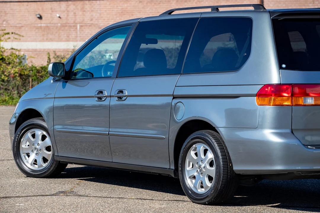 2002 Honda Odyssey - Image 28 of 31