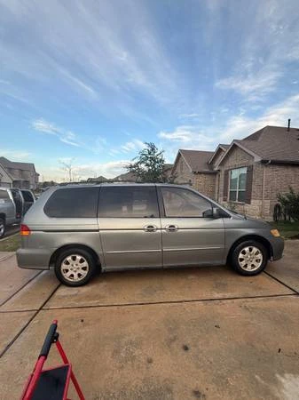 2002 Honda Odyssey - Image 8 of 17