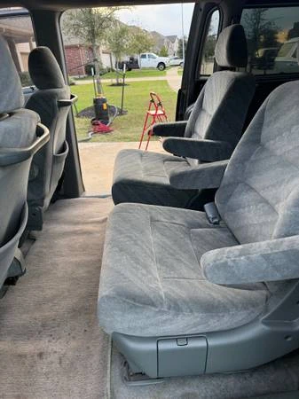 2002 Honda Odyssey - Image 12 of 17