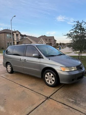 2002 Honda Odyssey - Image 2 of 17