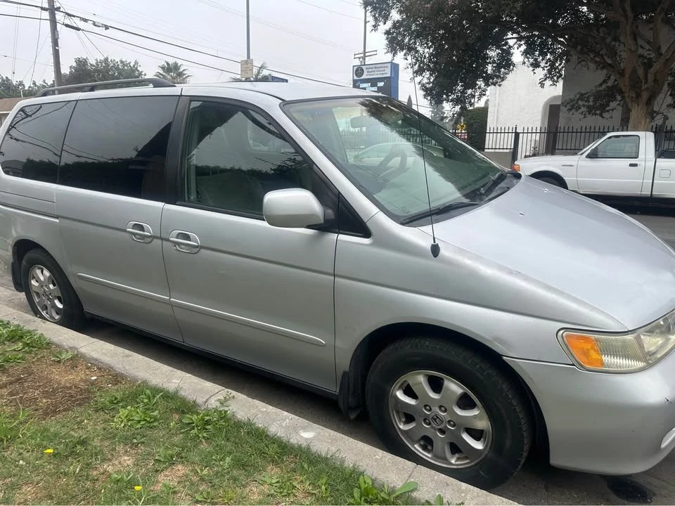 2002 Honda Odyssey - Image 3 of 6
