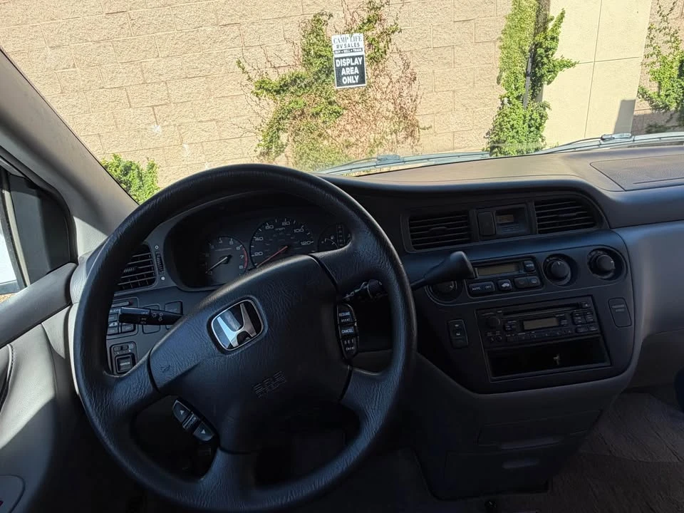 2002 Honda Odyssey - Image 6 of 6
