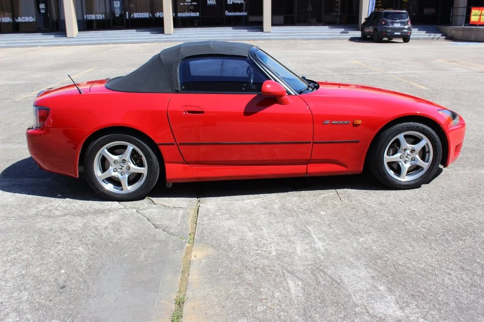 2002 Honda AP1 S2000 - Image 2 of 15