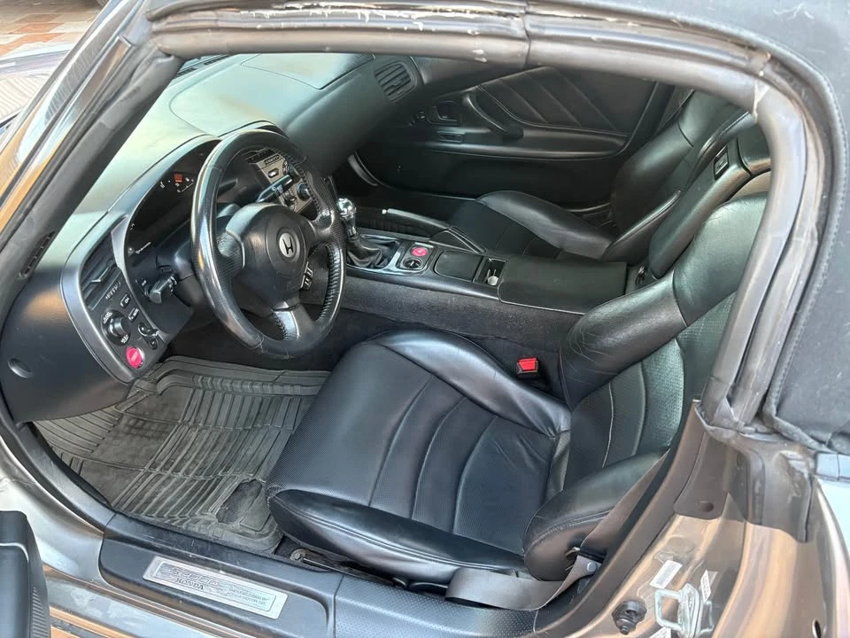 2002 Honda AP1 S2000 - Image 5 of 10