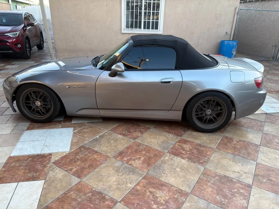 2002 Honda AP1 S2000 - Image 4 of 10