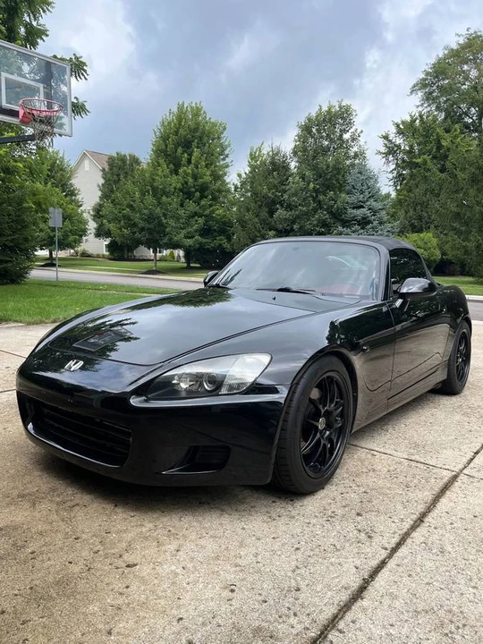 2002 Honda AP1 S2000 - Image 1 of 7