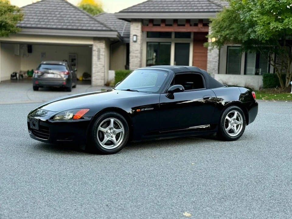 2002 Honda AP1 S2000 - Image 2 of 20
