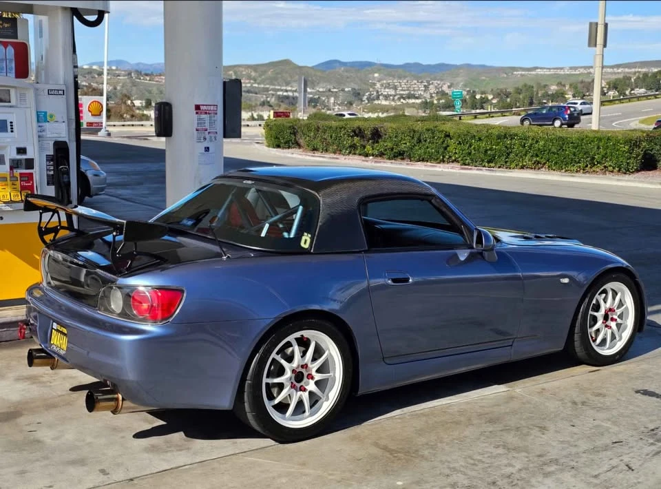 2002 Honda AP1 S2000 - Image 2 of 20