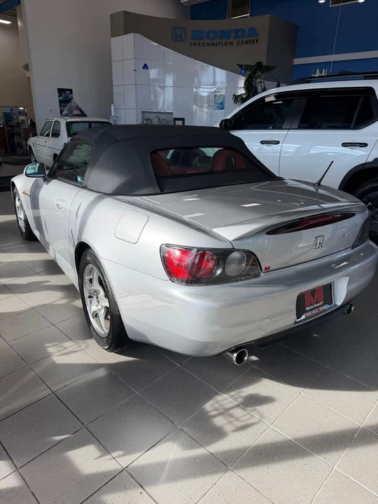 2002 Honda AP1 S2000 - Image 4 of 14