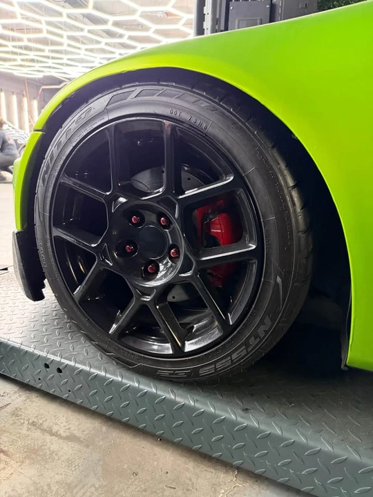 2002 Honda AP1 S2000 - Image 2 of 8