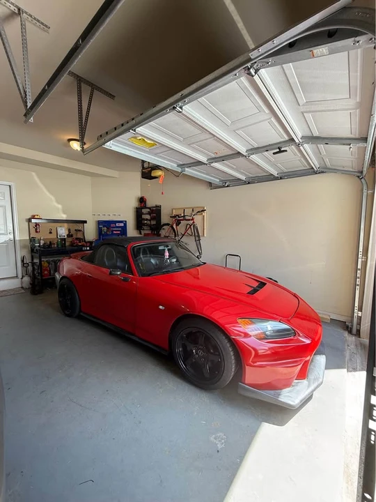 2002 Honda AP1 S2000 - Image 2 of 10