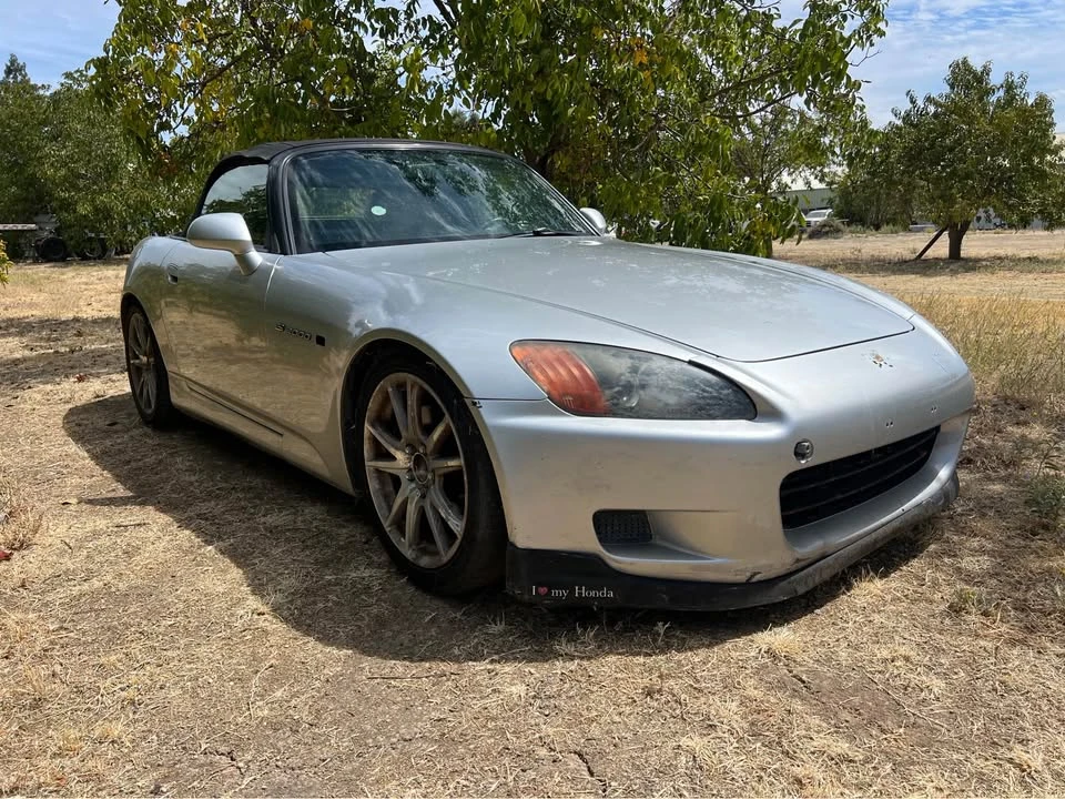 2002 Honda AP1 S2000 - Image 2 of 13