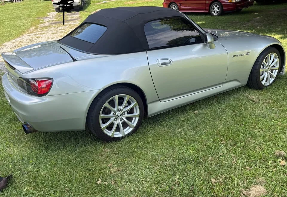 2002 Honda AP1 S2000 - Image 2 of 8