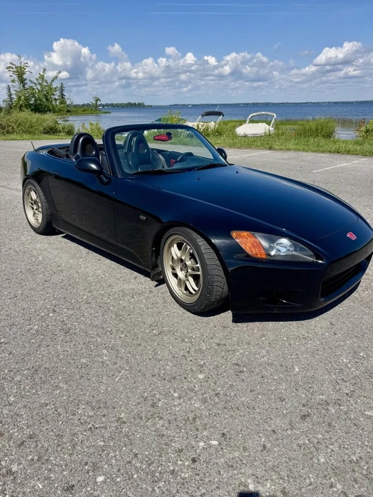 2002 Honda AP1 S2000 - Image 2 of 10