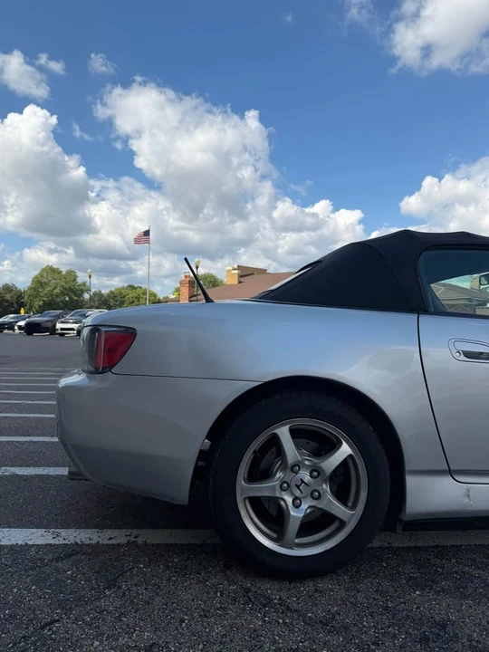 2002 Honda AP1 S2000 - Image 3 of 11