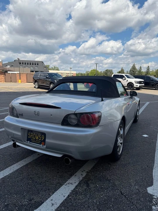 2002 Honda AP1 S2000 - Image 4 of 11