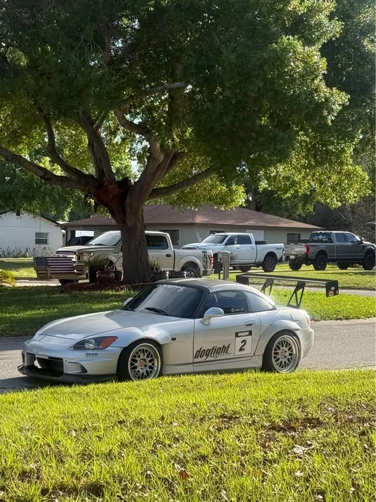 2002 Honda AP1 S2000 - Image 2 of 10