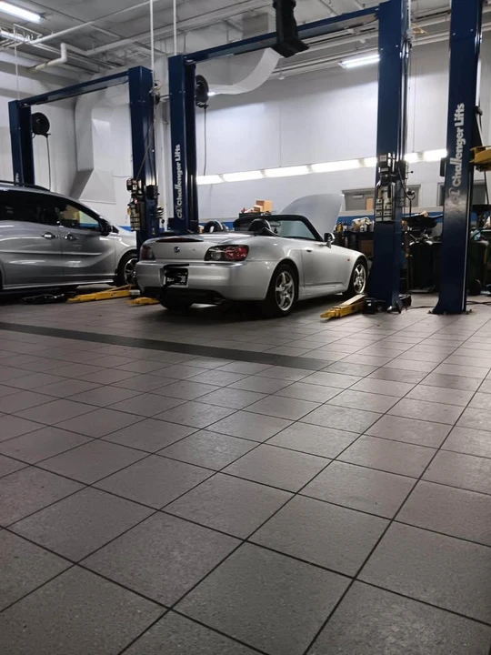 2002 Honda AP1 S2000 - Image 5 of 10
