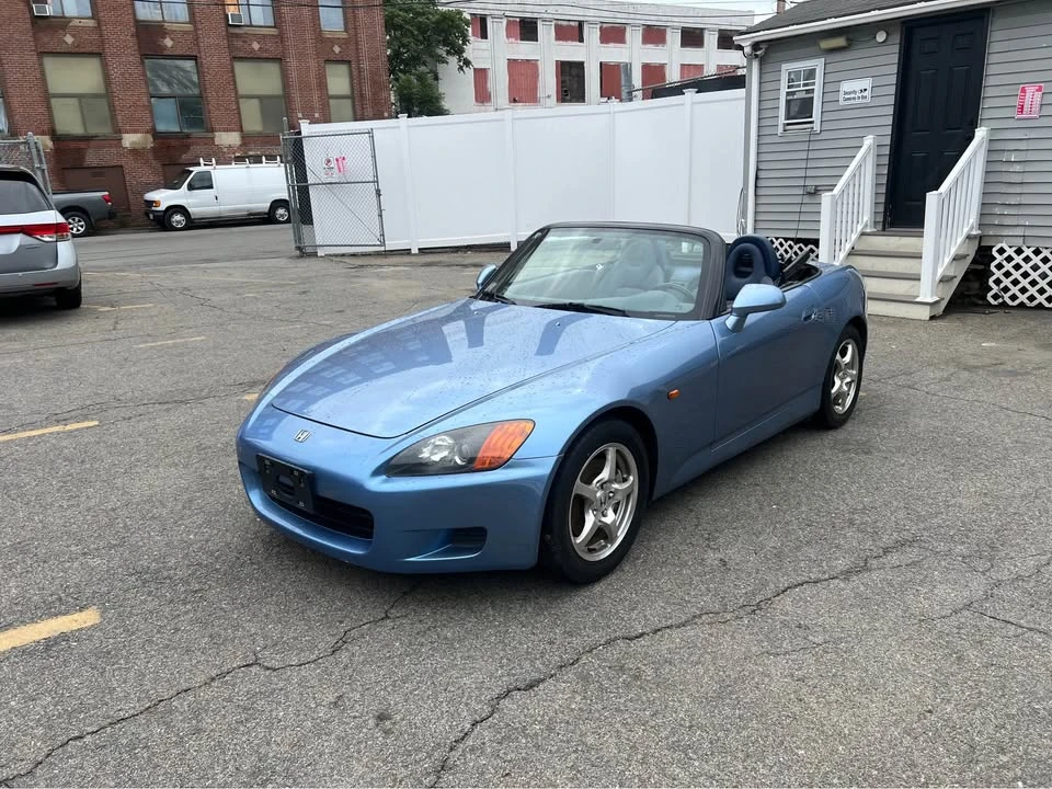 2002 Honda AP1 S2000 - Image 2 of 15
