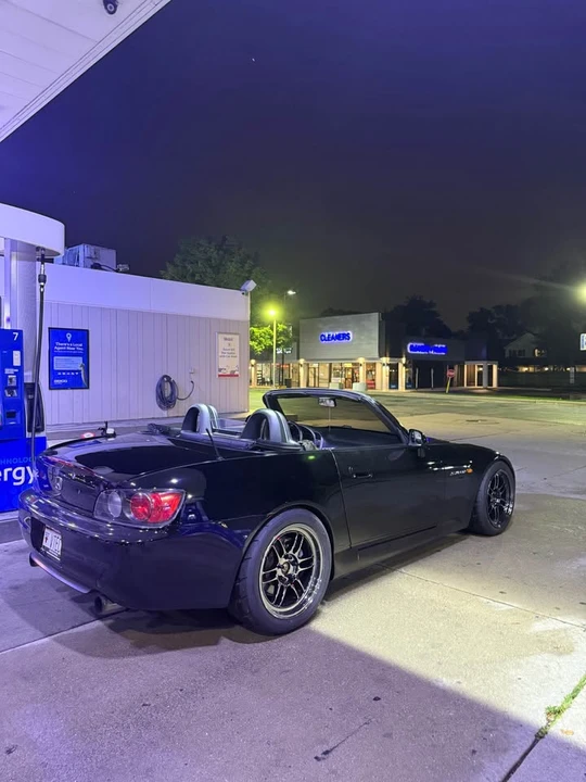 2002 Honda AP1 S2000 - Image 5 of 10