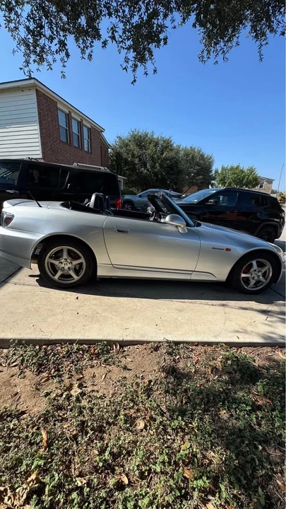 2002 Honda AP1 S2000 - Image 4 of 14