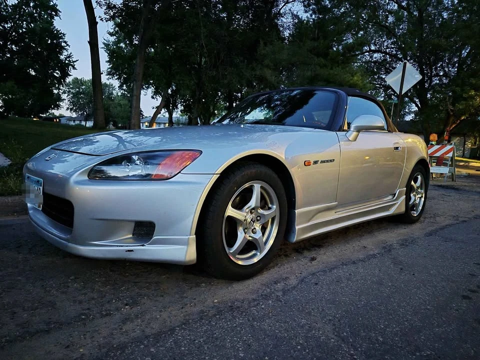 2002 Honda AP1 S2000 - Image 4 of 10