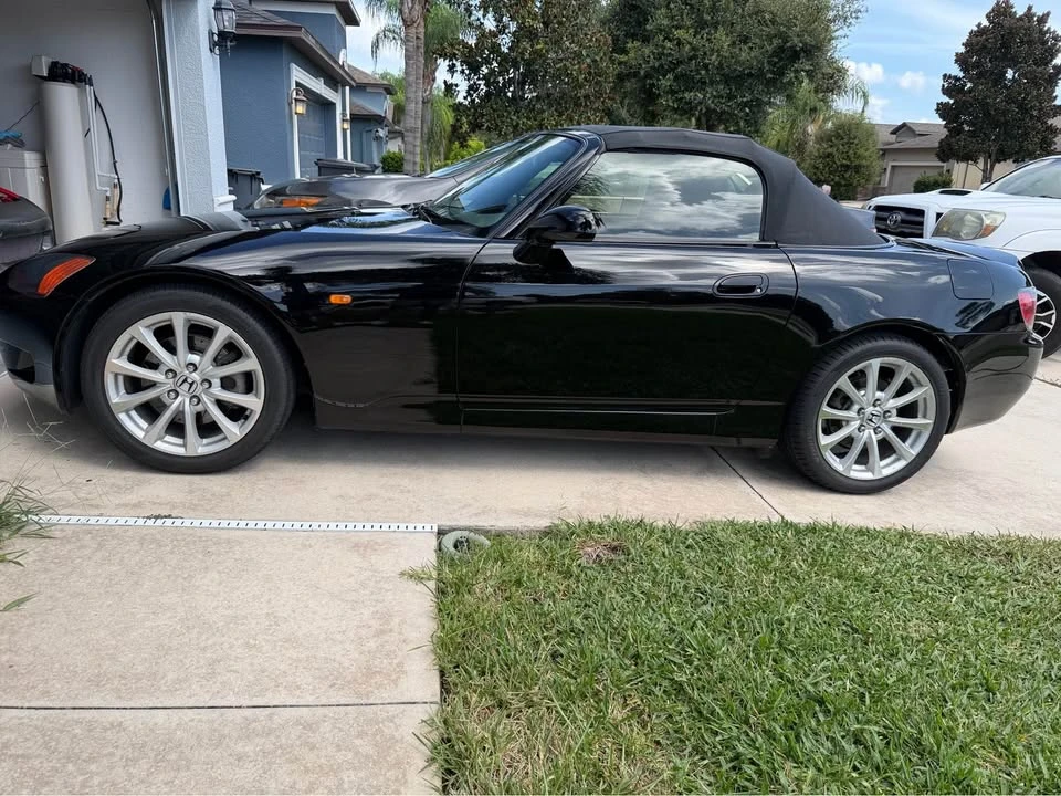 2002 Honda AP1 S2000 - Image 2 of 9