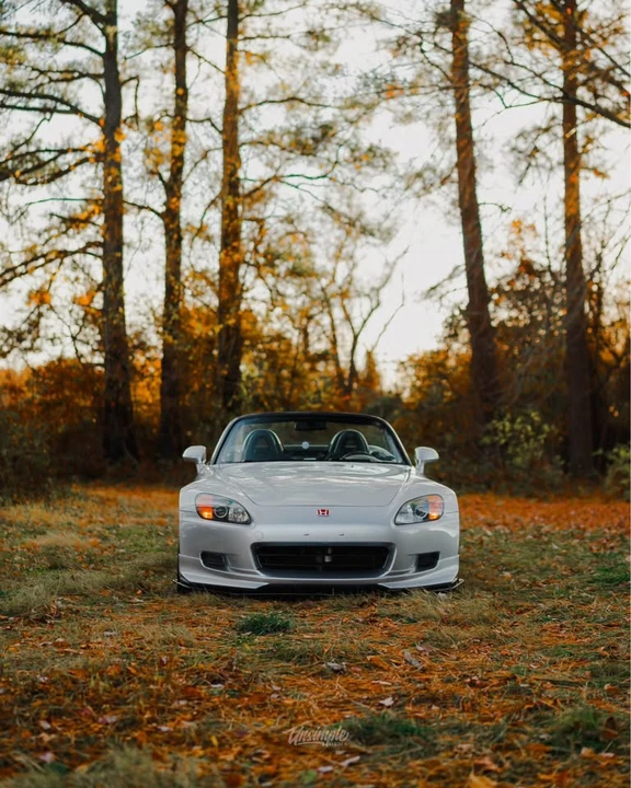 2002 Honda AP1 S2000 - Image 2 of 19