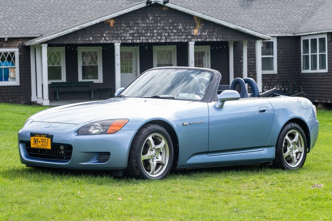 2002 Honda AP1 S2000 - Image 2 of 31