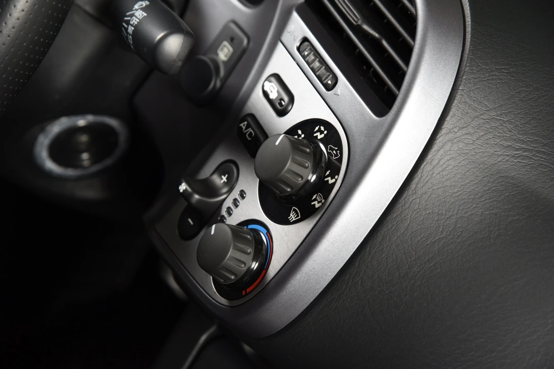2002 Honda AP1 S2000 - Image 18 of 31
