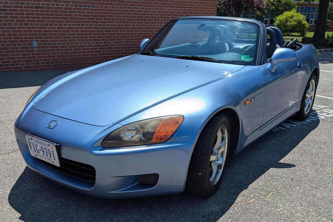2002 Honda AP1 S2000 - Image 2 of 31