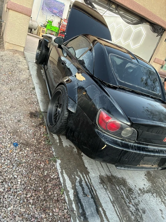 2002 Honda AP1 S2000 - Image 2 of 15